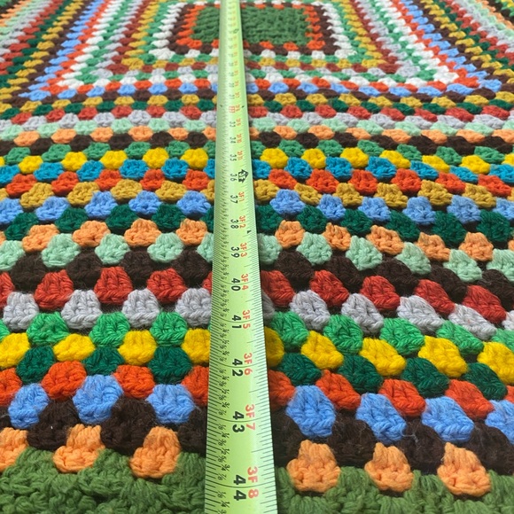 Vintage Crochet Afghan Throw Blanket - Picture 4 of 4